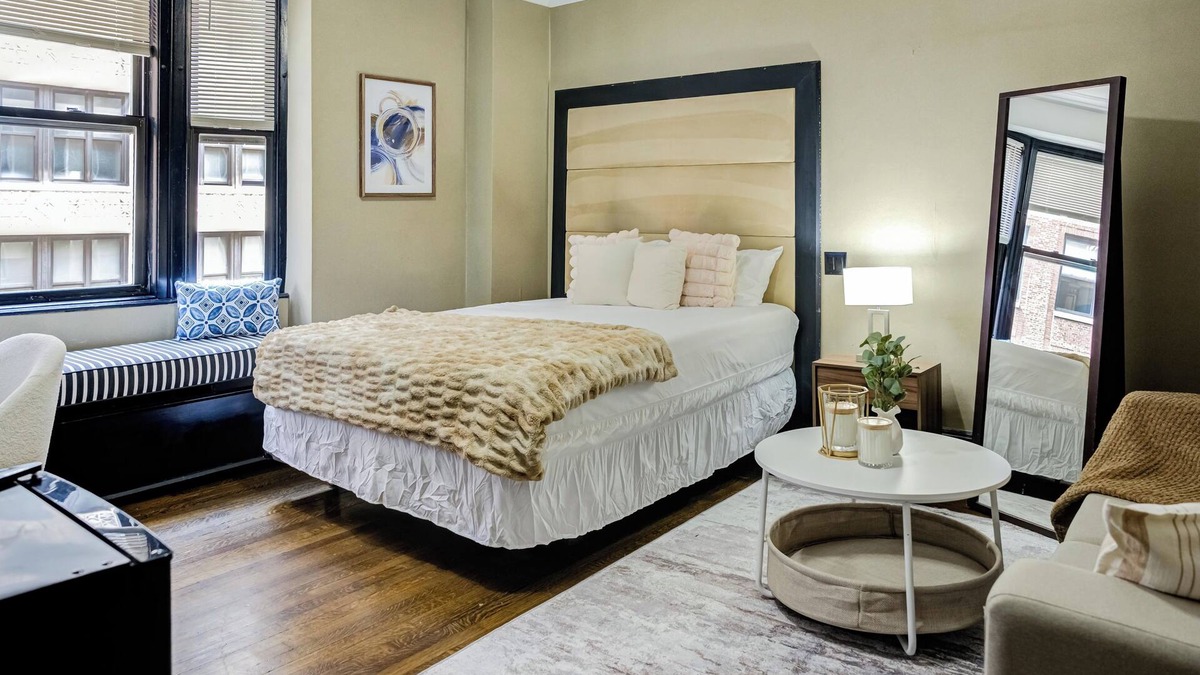 Central New York City Apartment | Chic Studio Steps from Times Square, Historic Building with Modern Amenities