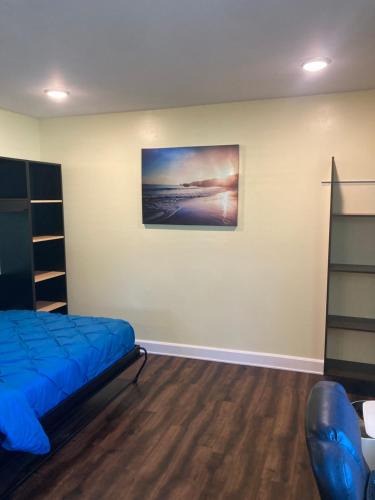 Ridge Wood Heights House | Chic studio with WI FI and AC