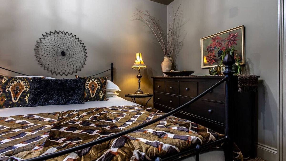 Walpole Apartment | Chic & Stylish Apartment | Olive 77