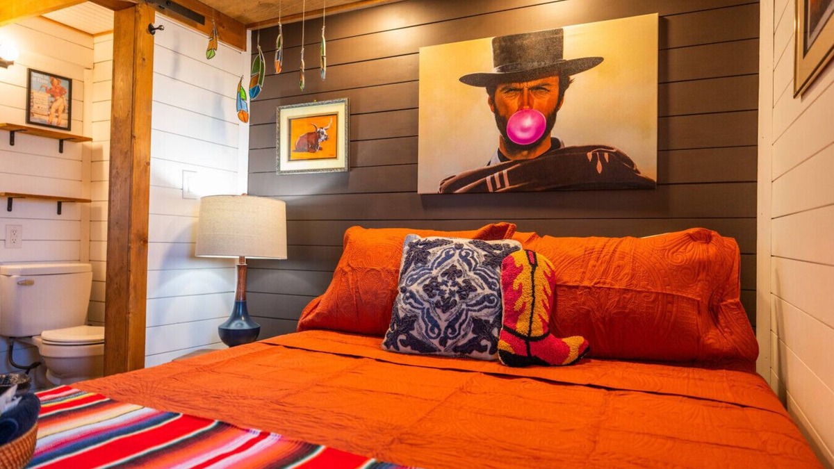 Alpine Apartment | Chic Tiny Home Close to Everything @ Casa Paloma