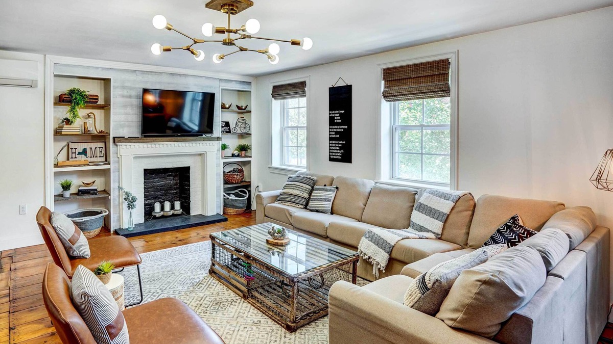 Troy House | Chic Troy Home Near Downtown, 9 Mi to Albany!