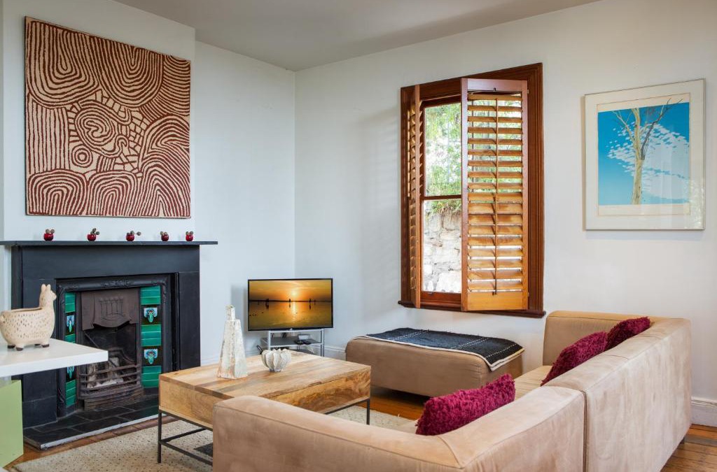 Balmain East Apartment | Chic Two-storey Cottage with Darling Harbour Views