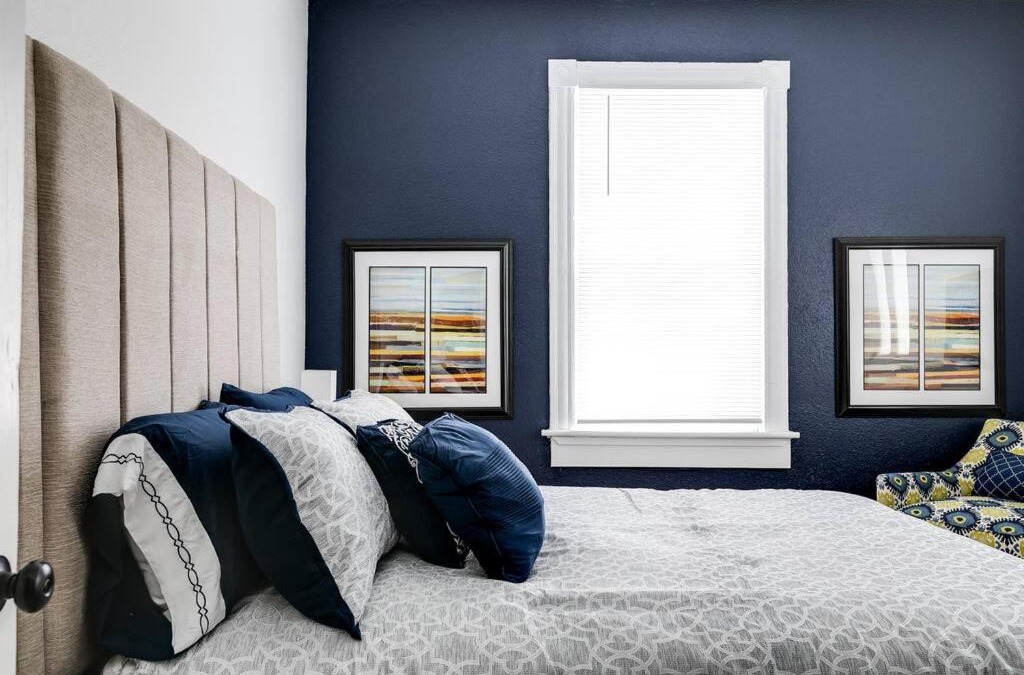 Church Hill Apartment | Chic Urban Couples Retreat: Perfect Getaway 'n RVA