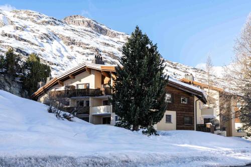 Stampa Apartment | Chic Wellness Apartment and Balcony