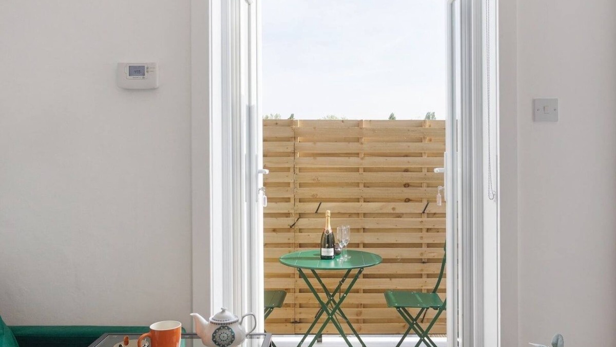 Kensal Green Apartment | Chic2BedBalcony10minNotting Hill