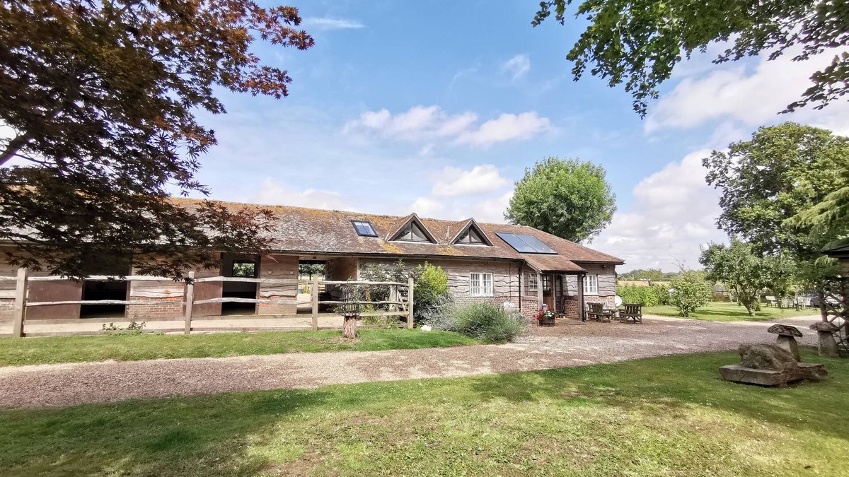 East Ashling Cottage | Chichester Cottage - Great for Goodwood