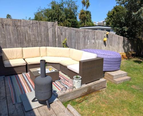 Chichester House | Chichester House I Garden with Hot Tub I Free Parking I Nearby Beaches I Chichester Holiday Properties