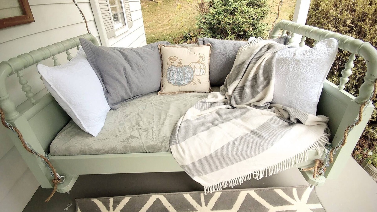 The Cliffs House | Chickadees Cottage and Pottery - centrally located, private comfortable cottage.