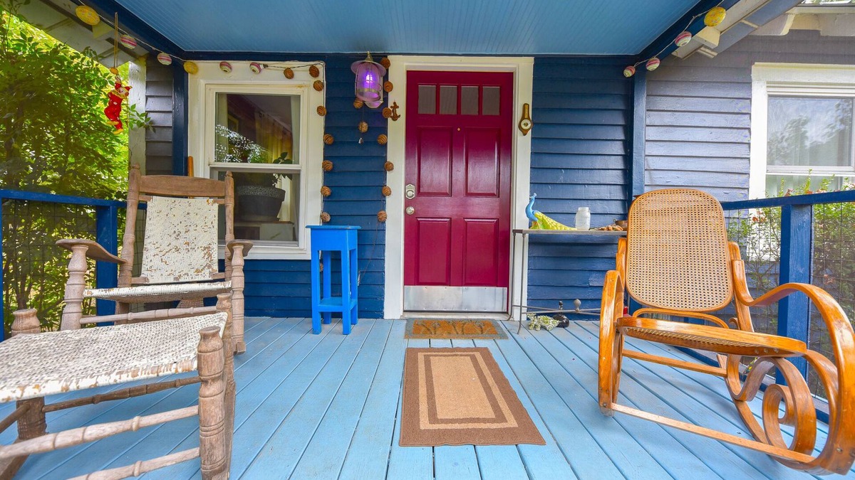Athens House | Chicopee Rose Cottage - Pet & Family Friendly, Back Deck, Near Downtown & UGA