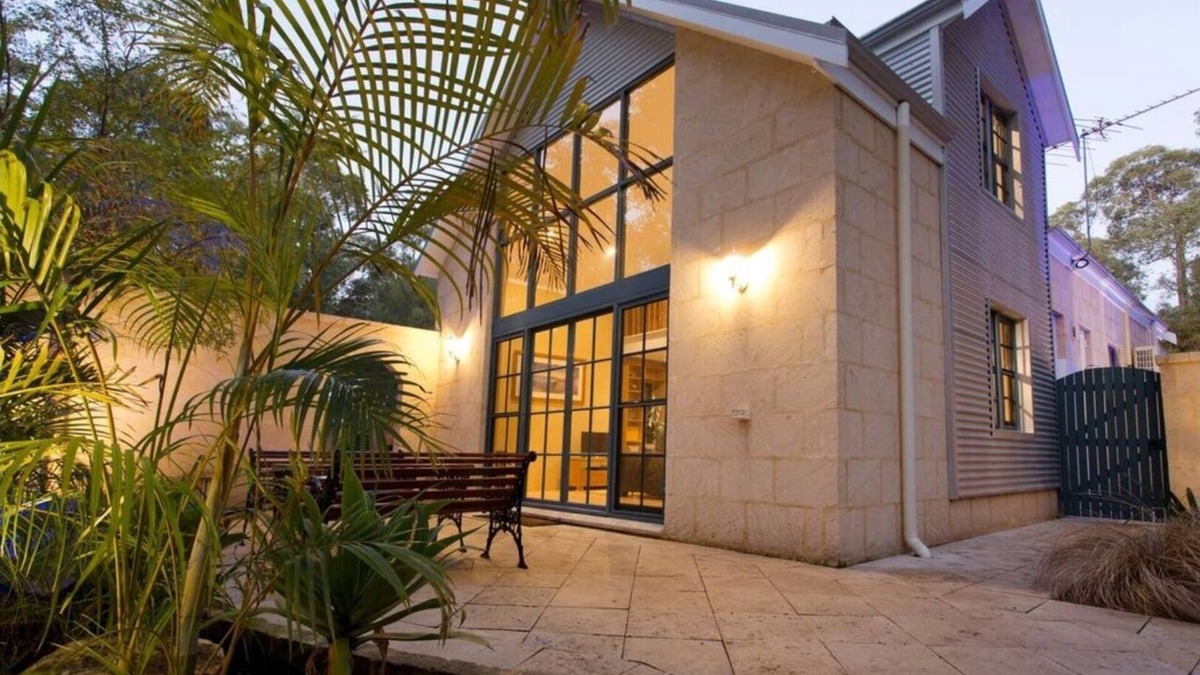 Chidlow Villa | Chidlow, Lake Leschenaultia, cycling & walking, Book the Spa & Sauna, cost extra