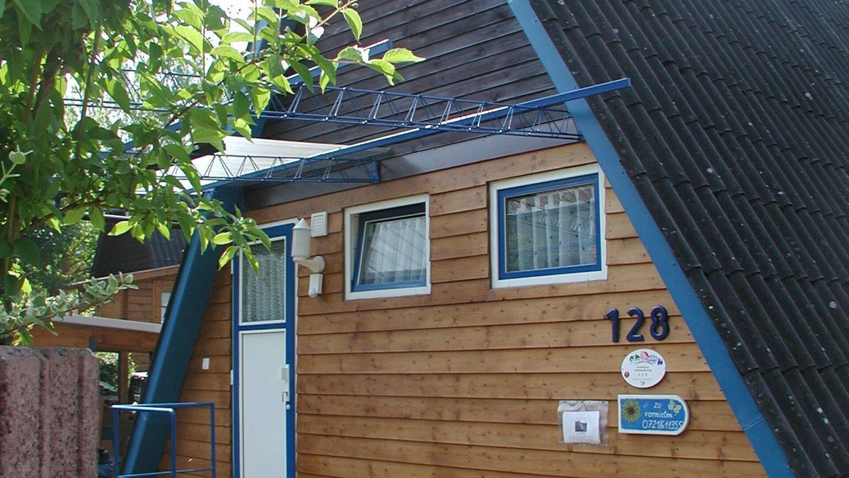 Feriendorf Eichwald House | Child- and dog-friendly holiday home with terrace and large garden