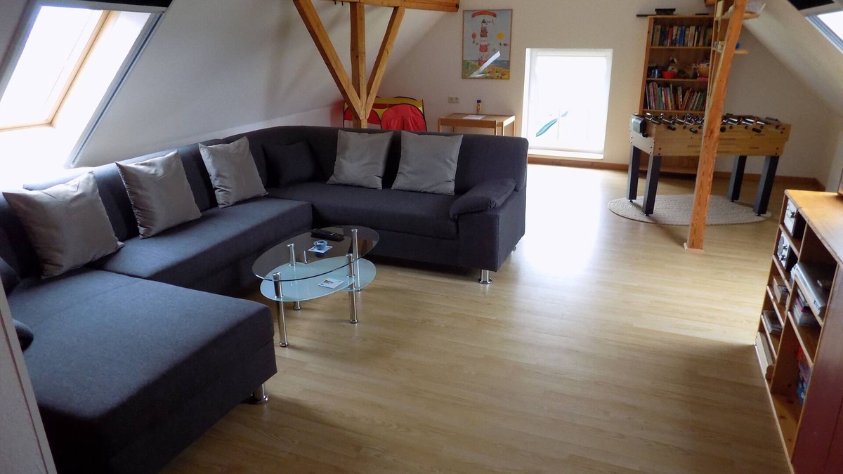 Wangerland Apartment | Child-friendly apartment in a rural secluded location, WiFi