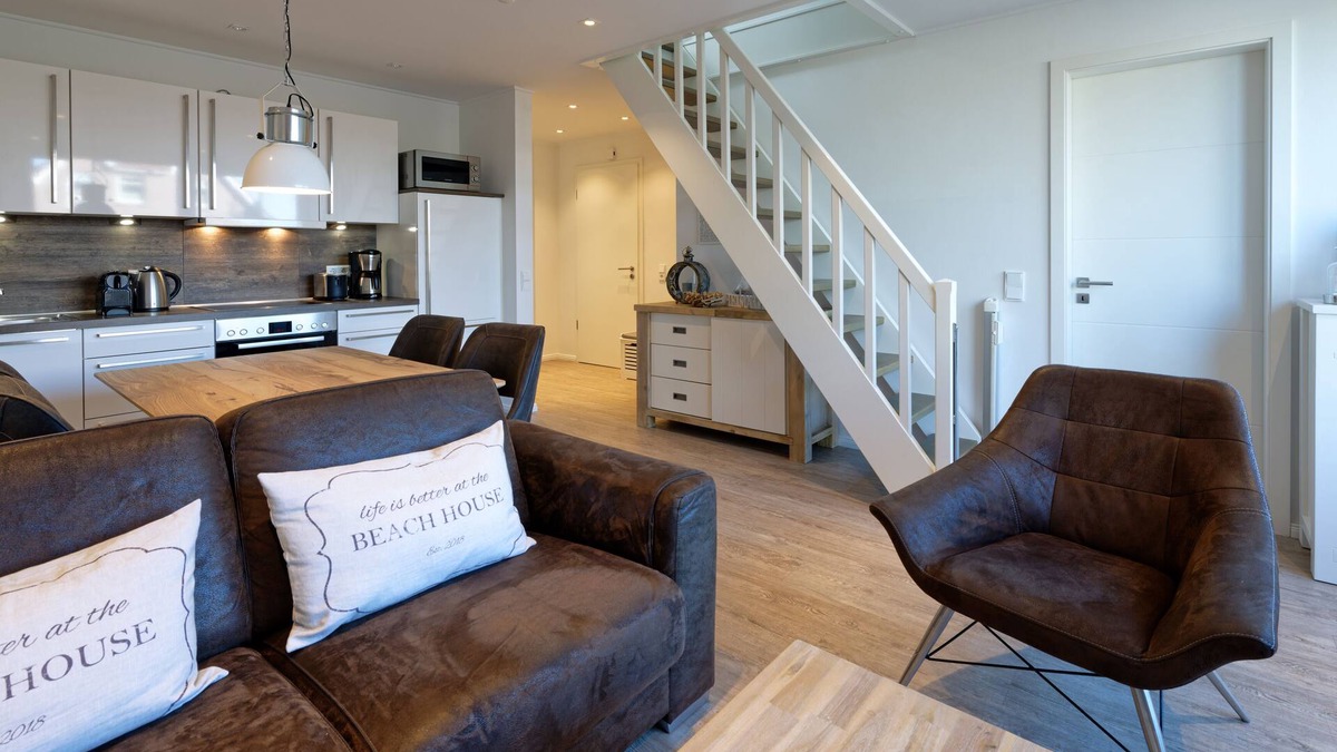 Langeoog Apartment | Child-friendly apartment with roof terrace, handcart & lots of toys