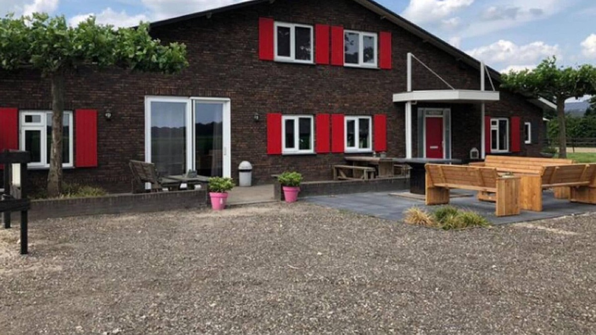 Venhorst Other | Child-friendly holiday home in Venhorst with a large garden