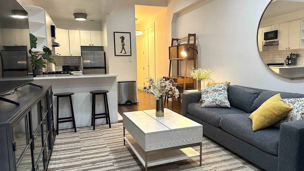 Greenwich Village Apartment | Chill in the Village