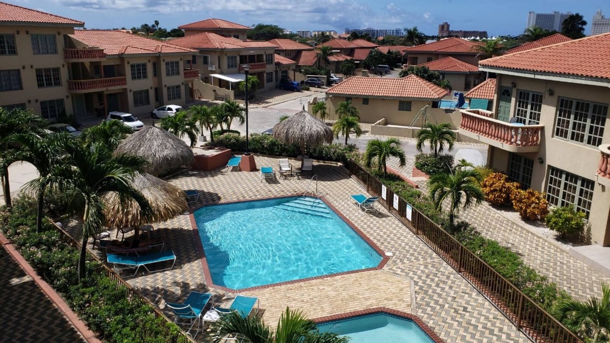 Washington Condo | Chill Out Condo Gated Complex near Palm Beach