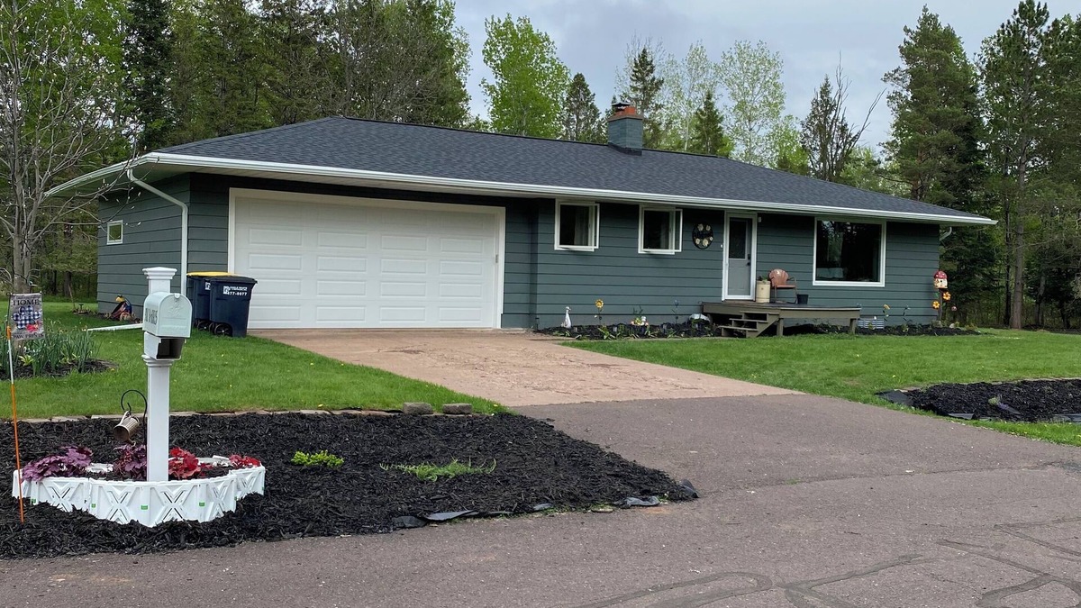 Ironwood House | Chill out with a charming 2-bedroom house in Ironwood with WiFi and AC