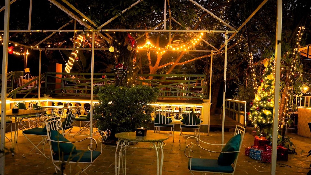 Itahari Hotel | Chintan Chautari