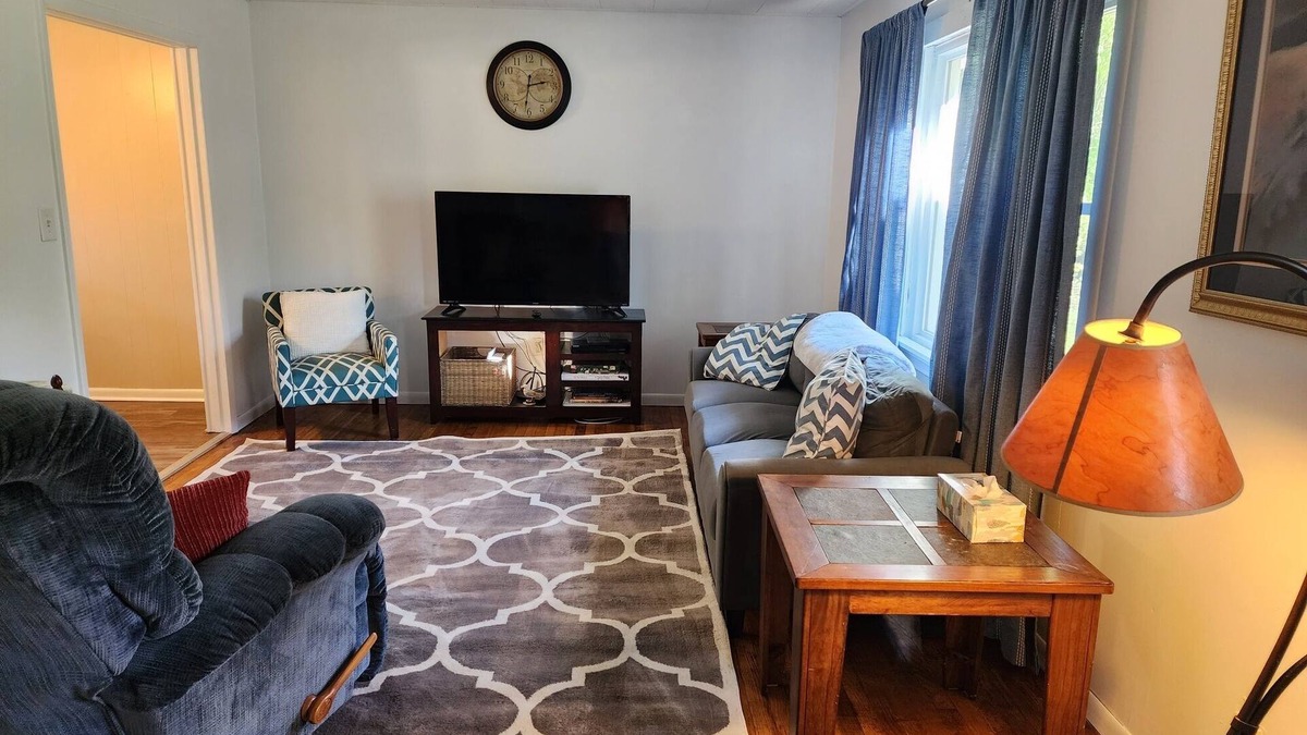 Sharonville House | Chipmonk Holler Home Page