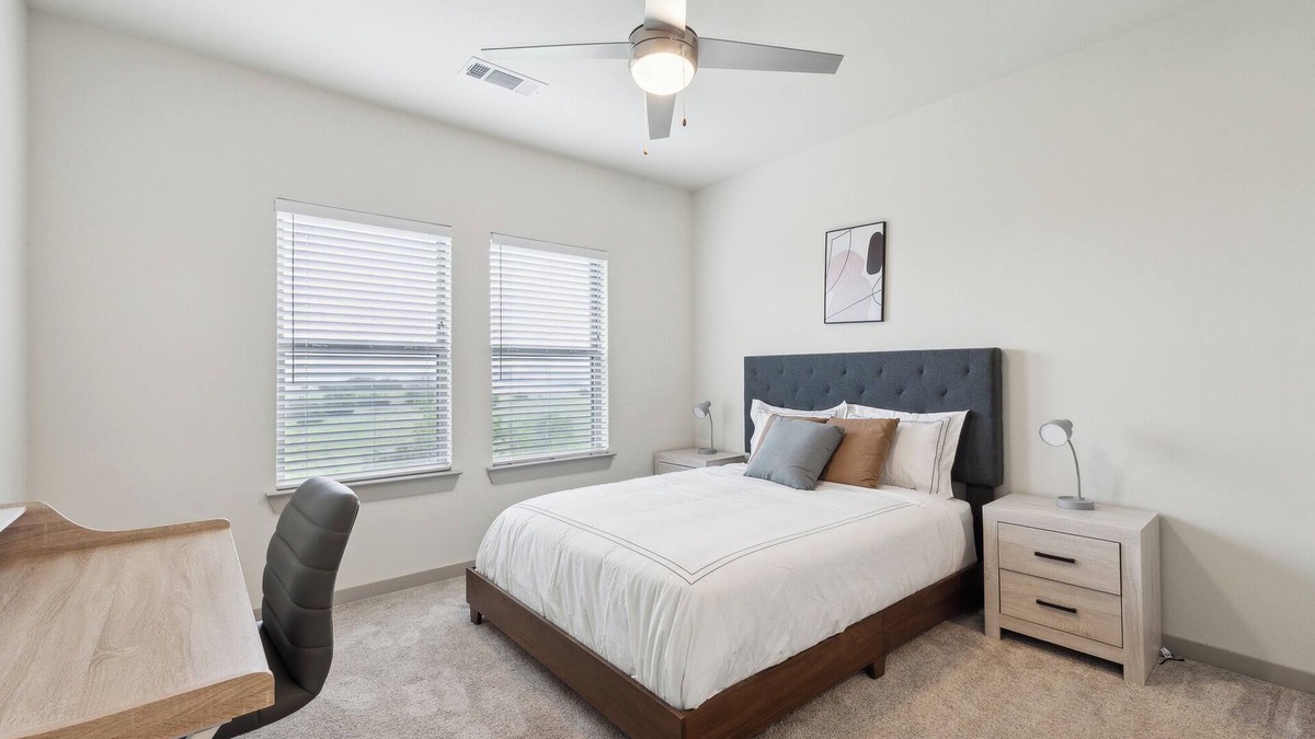 Cleburne Apartment | Chisholm Trace 734 I Spacious 1 Bed 1 Bath