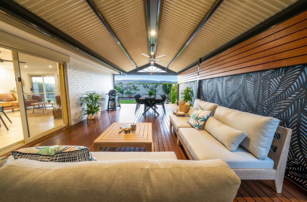 Hayborough House | Chiton Breeze Stylish Family Beach House With Kids Retreat, 200m From Beach