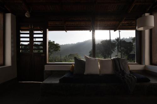 Virarajendrapet Villa | Chitrabanu Estate Inn