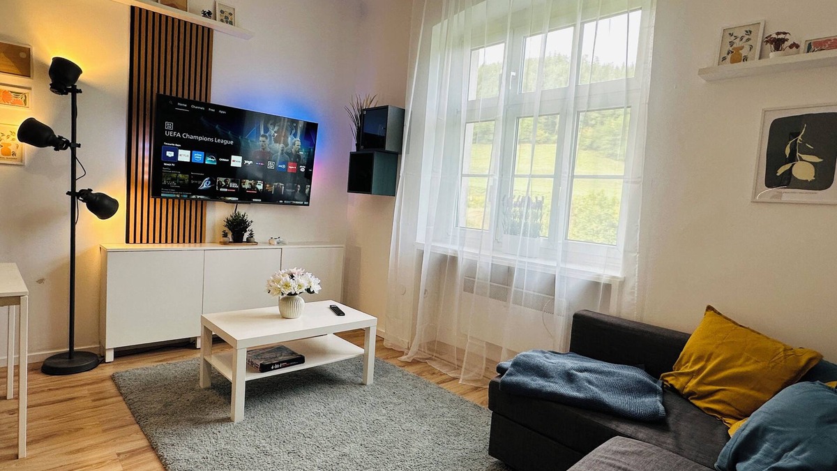Gloggnitz House | Chloe's Apartments