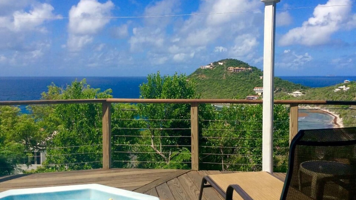 Hart Bay Apartment | Chocolate Hole Studio-Outdoor Space, Hot Tub, Kitchenette and Beautiful Views!