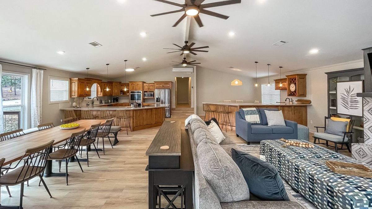 Clinton House | Choctaw Bay Getaway ~ lakefront + pool