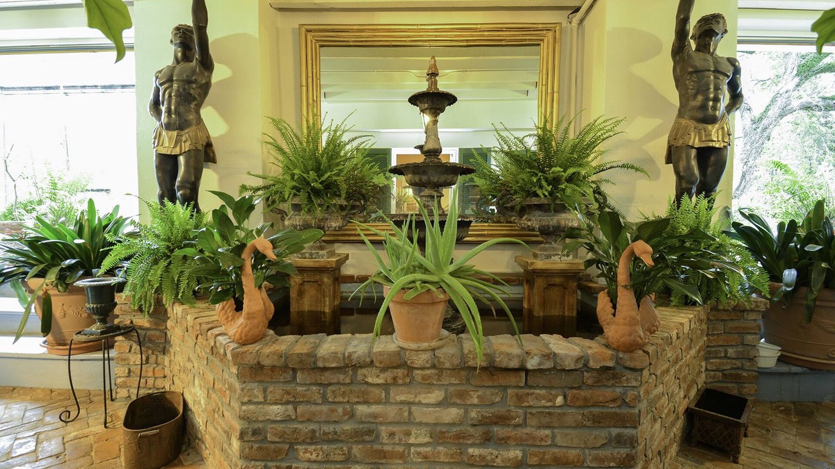 Natchez Bed & Breakfast | Choctaw Hall Bed and Breakfast