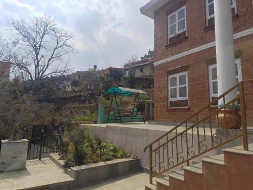 Chobar Apartment | Chovar Family Homestay