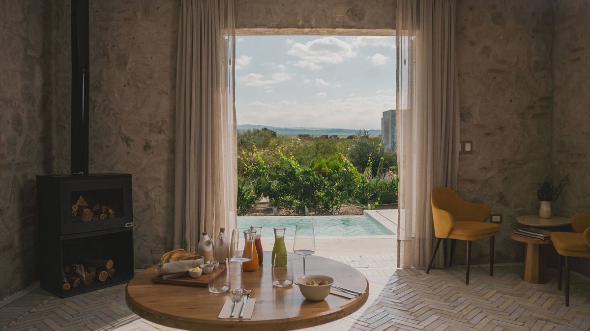 Ugarteche Hotel | Chozos Resort