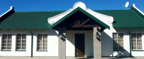 Krugersdorp Villa | Christi~Lue Villa