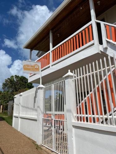Little Corn Island Hotel | Christina's Guest House OFFICIAL