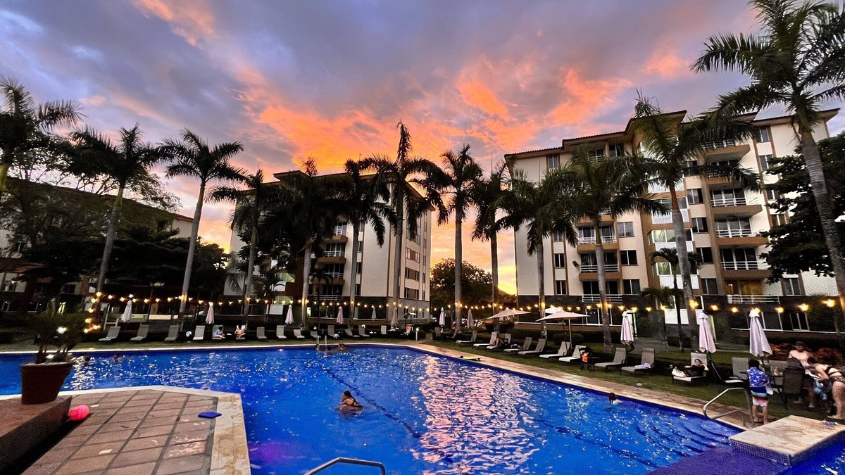 Barrio Santa Lucia Condo | Christmas at the a beach cozy cove. Amazing three bedroom family condo.