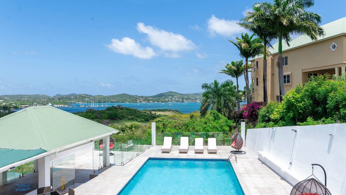 Falmouth Harbour Apartment | Christophers Apartments