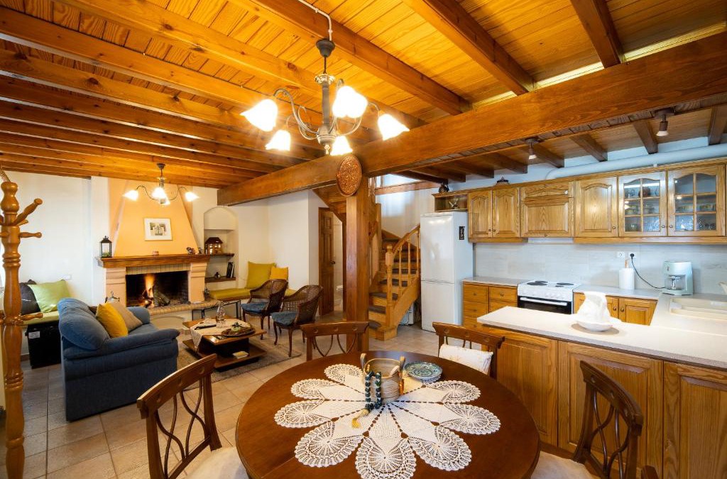 Portaria House | Chrysanthe [ Portaria ] Traditional Pelion House