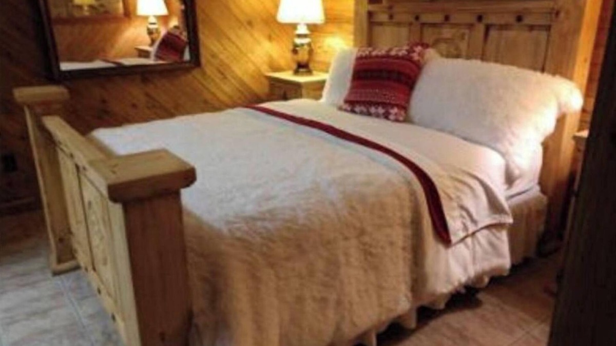 Marietta House | CHULA VISTA, HOME AWAY FROM HOME IN A 5 STAR ELITE BARN, PET FRIENDLY