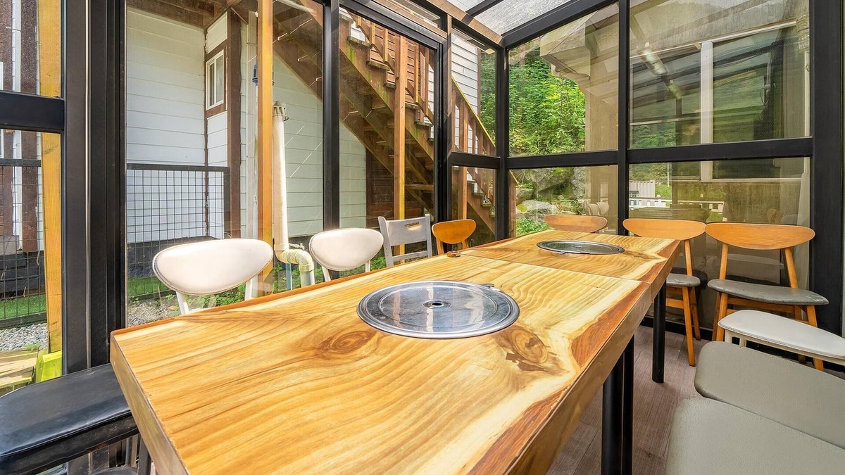 Namsan House | Chuncheon Namiseom pet Friendly Pension