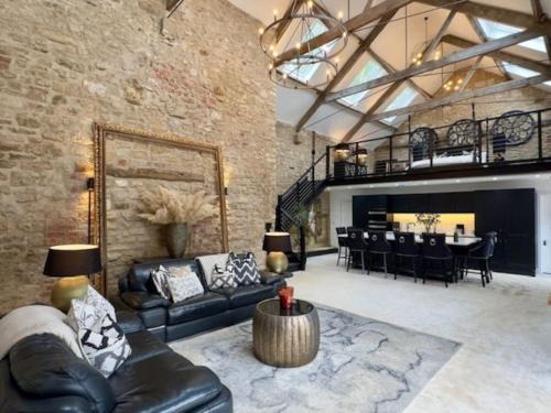 Wadworth House | Church Barn House, Wadworth