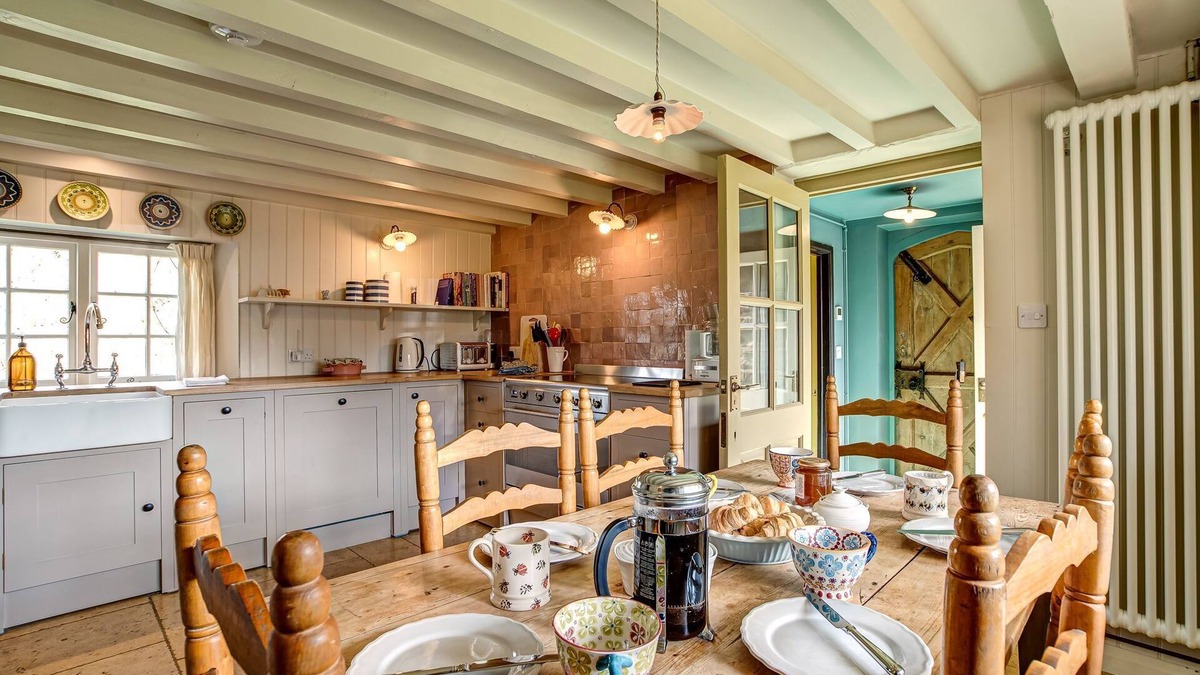 Whichford Cottage | Church End Cottage | Cotswolds Holiday Let | 3 Beds & Sleeps 6
