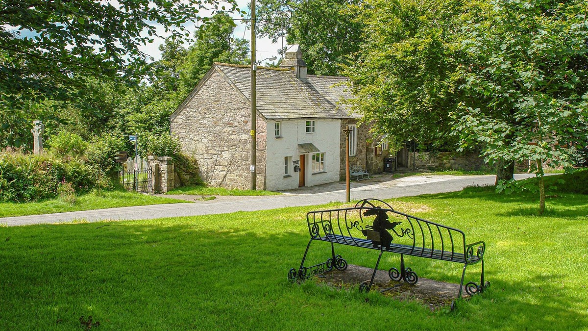 Blisland Cottage | CHURCHGATE COTTAGE, pet friendly in Blisland