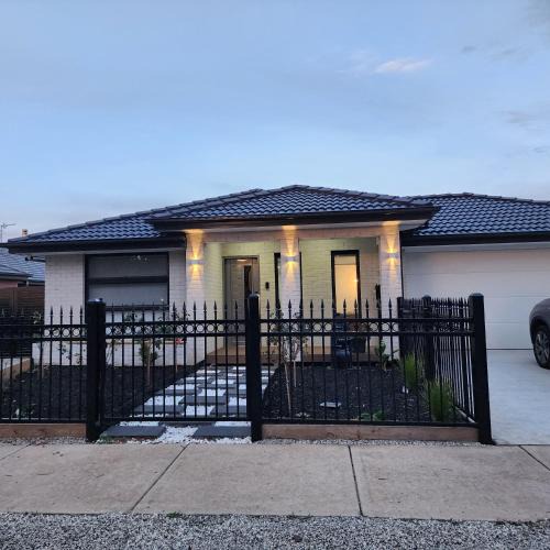 Huntly House | CIA Home Stay