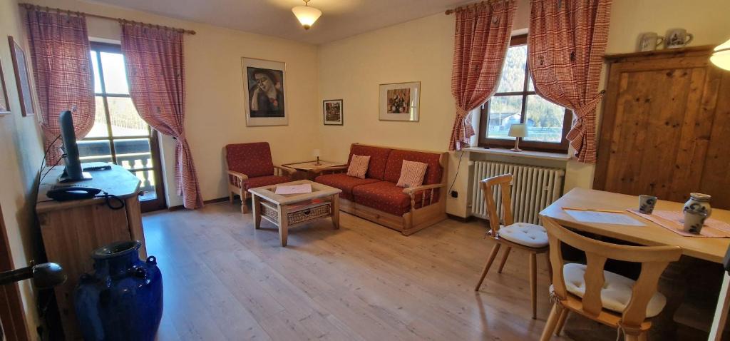 Aschau im Chiemgau Apartment | ciao-aschau Gschwendtnerhof Ap16 Bunk