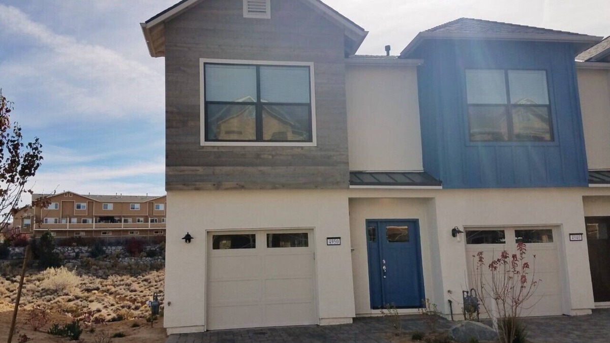 Northeast Reno House | Ciarra Kennedy Lane Townhome