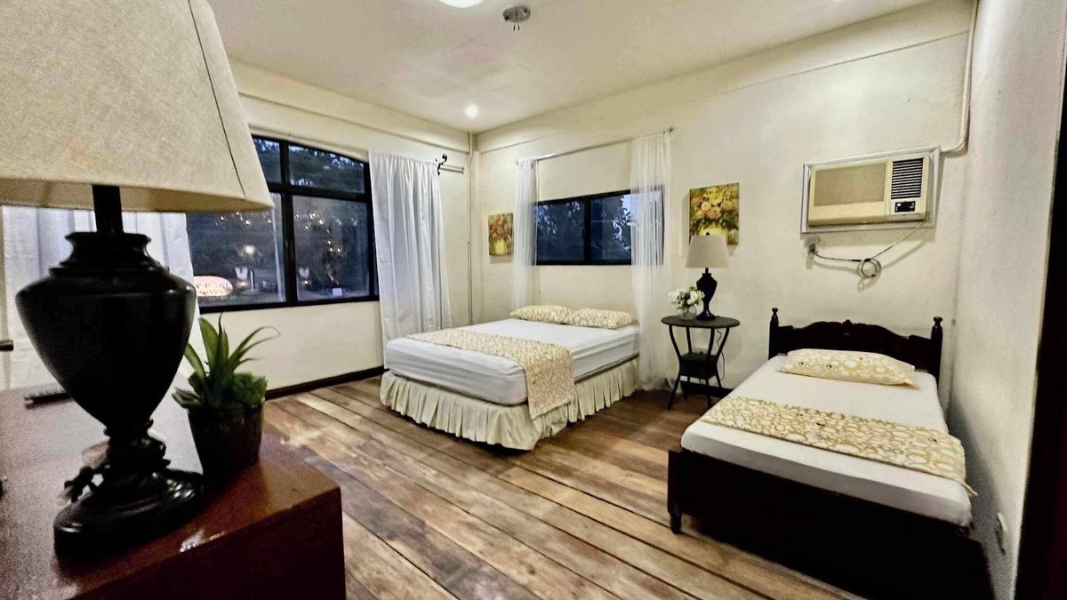 Tacloban House | Cielo Vista BED and BREAKFAST
