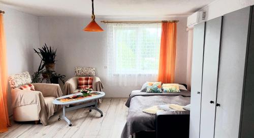 Smiltene House | Ciemos pie Ingas