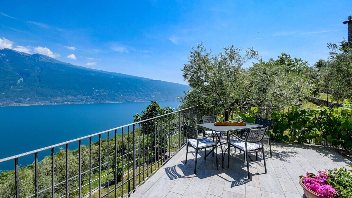 Tignale Apartment | Ciliegia: wonderful lakeview