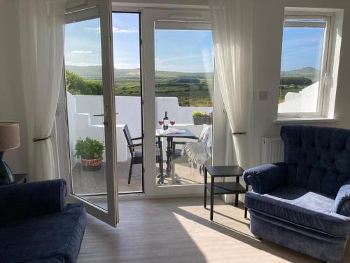 Ballyferriter Apartment | Cille Apartments, Ballyferriter village