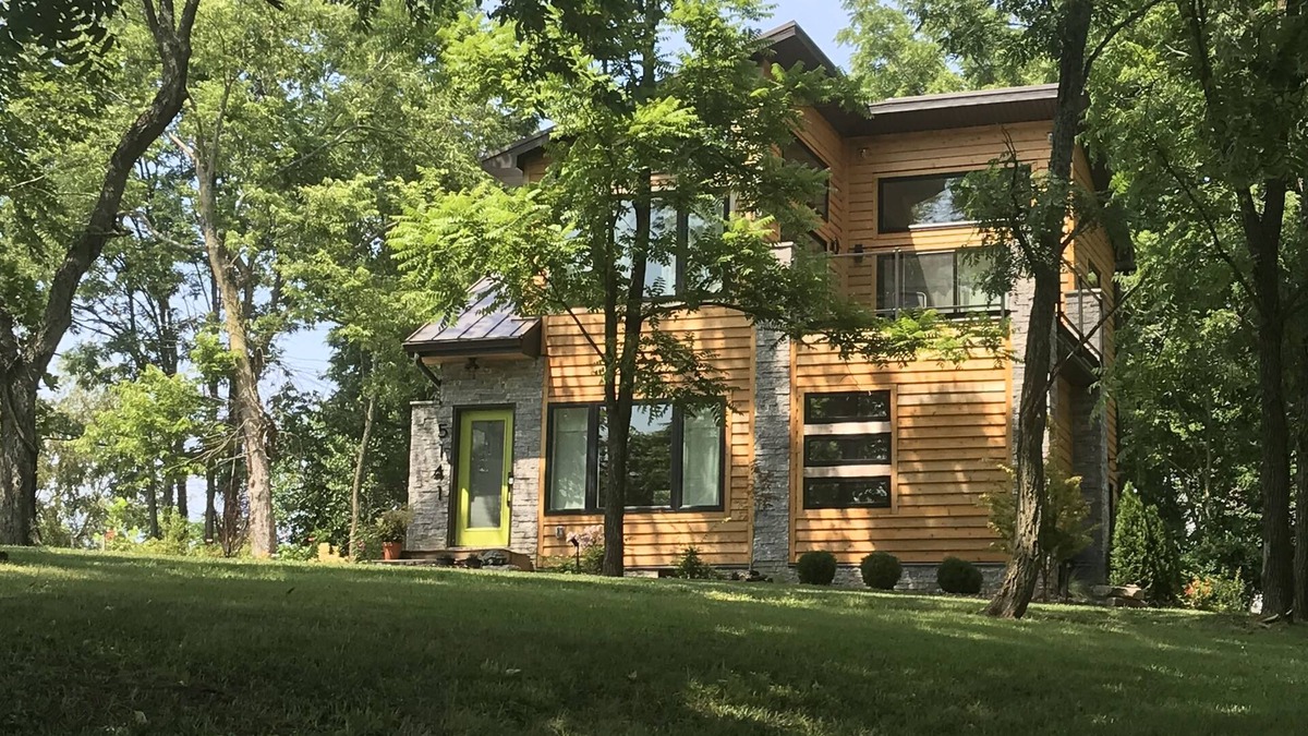 Keene House | Cinderella’s Guest House